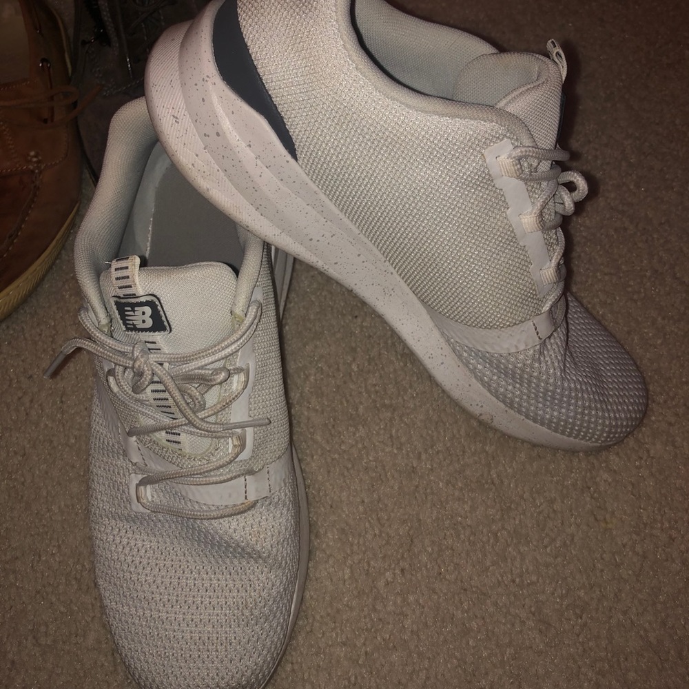 New Balance DISTRICT RUN SNEAKER in cloud mens